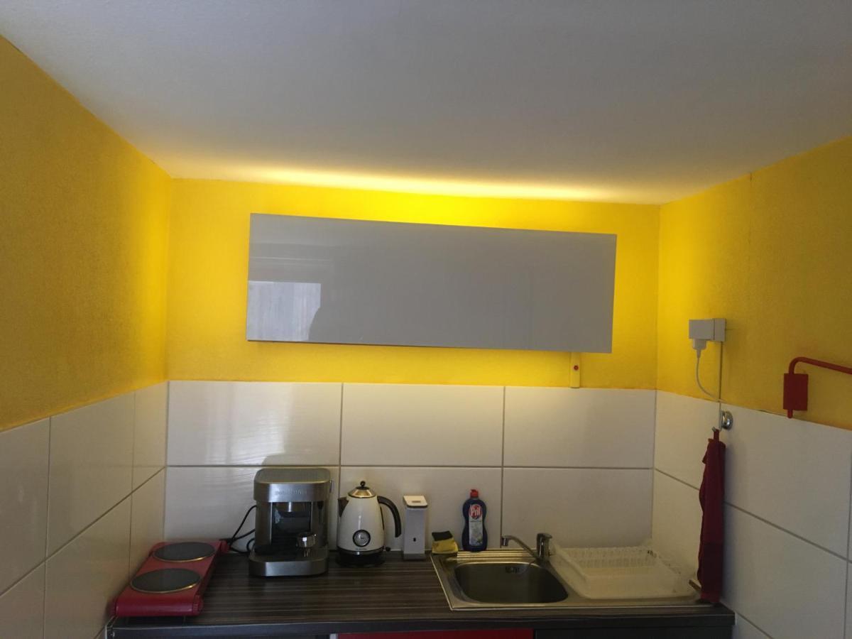 Direkt Am Main Villa Karlstadt Bagian luar foto