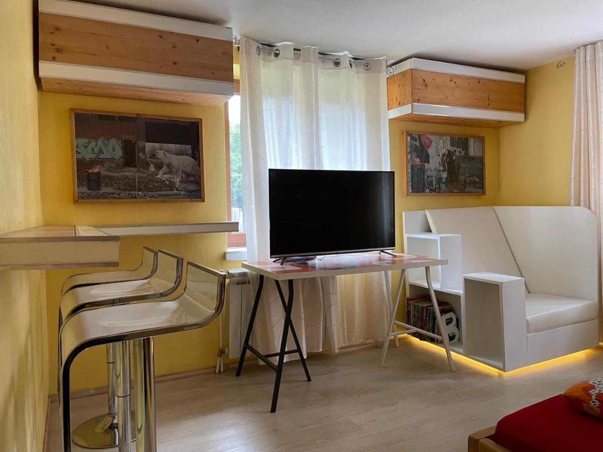 Direkt Am Main Villa Karlstadt Bagian luar foto