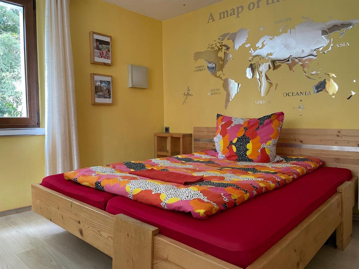 Direkt Am Main Villa Karlstadt Bagian luar foto